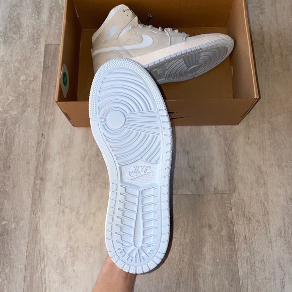 Jordan 1 Zoom Air CMFT - Picture 3 of 5